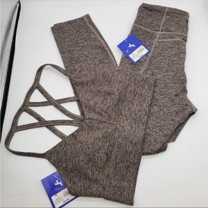 NWT - Joylab Workout Bra and Leggings Set - Disco Brown - Size XS
